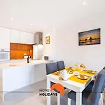 #081 1br Vale Mangude Pool & Location Appartement